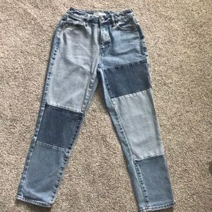 PacSun Size 22 Patch on Blue High Rise Mom Jean
